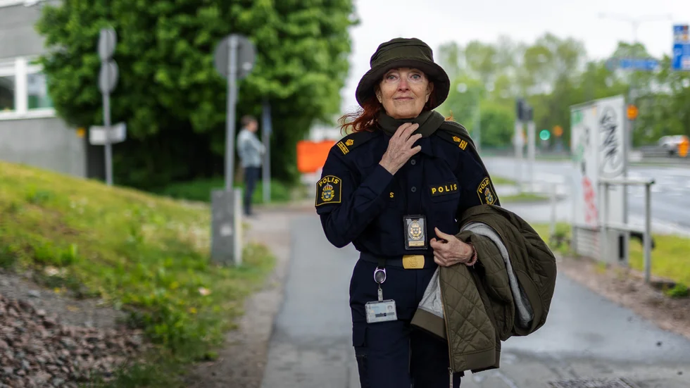"Jaså, kan en polis se ut så", verkar det som en del tänker när de får veta att jag är polis, säger Maria Bergå.
