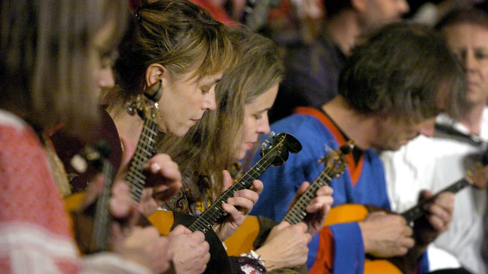 Arkivbild på den svenska folkmusikgruppen Södra Bergens Balalaikor.