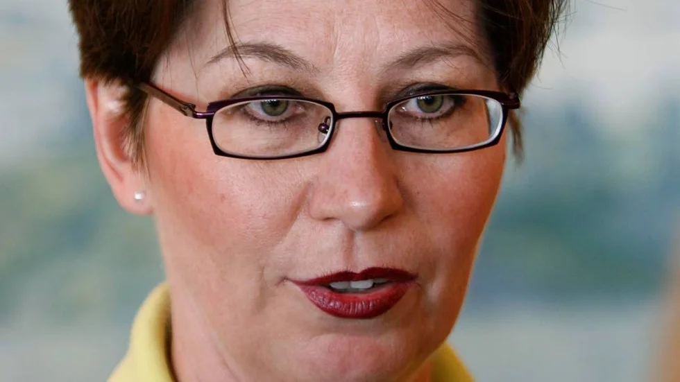 Tror att ”judarna” styr pressen. SD:s riksdagsledamot och tidigare vice partiordförande Anna Hagwall.