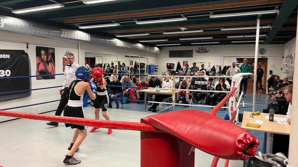 Boxningstävling hemma i Motala sporthall. BK30 hade åtta ungdomar med i diplomtävlingen som lockade 36 deltagare totalt den gångna helgen.