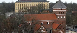 Medeltida gravar upptäckta