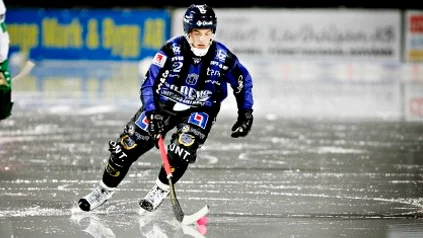 Mickelsson är redo för spel efter känningar i knäet.