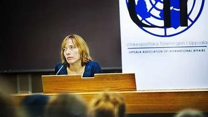 Människorättskämpen Oksana Tjelysjeva från det i Ryssland bannlysta Rysk-tjetjenska vänskapsförbundet vill att världen sätter press på Rysslands ledare att erkänna brotten mot det tjetjenska folket