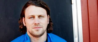 Daniel Hoch stannar i Sirius