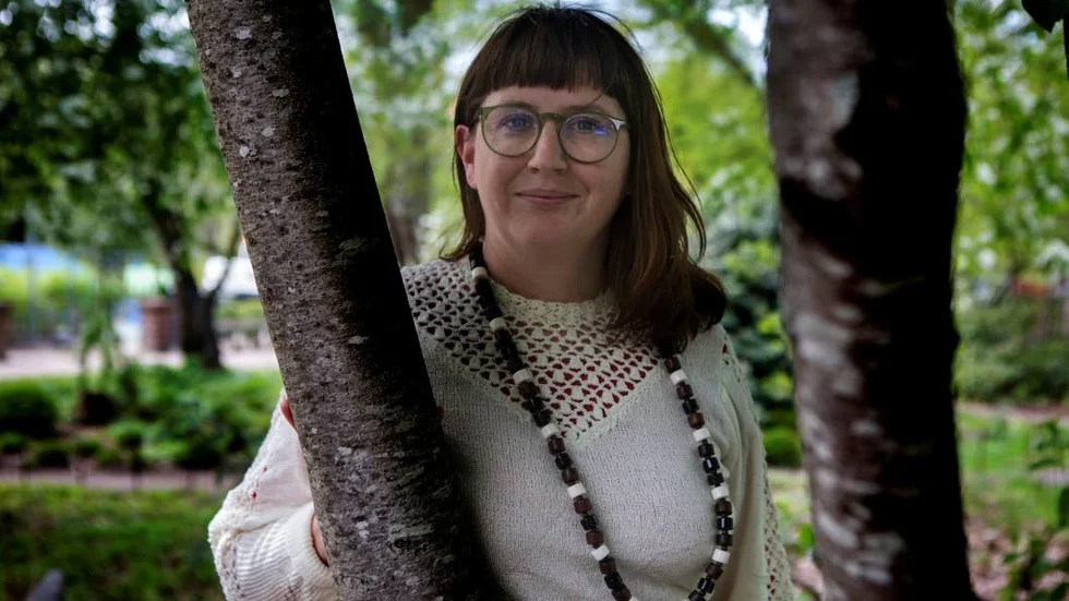 Uppsalajournalisten Johanna Stenius har skrivit boken "På skärmen" tillsammans med Petra Jankov.