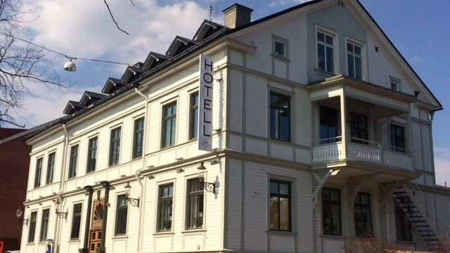 Anrika Hotell Amber på Stationsgatan i Luleå har fått nya ägare.