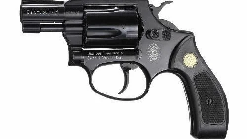 Med två månader kvar av vapenamnestin har elva vapen lämnats in hos polisen i Hultsfred.