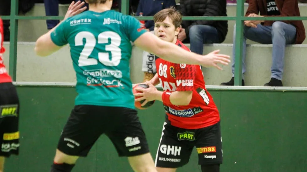Chanslöst. EHF var utan chans borta mot Boden. Efter åtta bollars underläge i paus blev det till slut 33–18 för Boden.