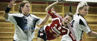 Skånela dam upp på kvalplats