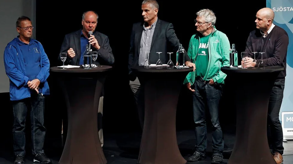 SD valde till slut att inte fälla Alliansens budget.