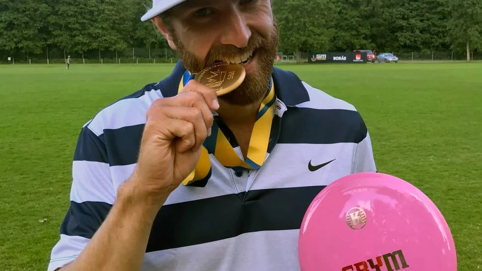Guldsmak. För andra året i rad vann Tobias Lilja Lundberg SM-guld i längdkastning.