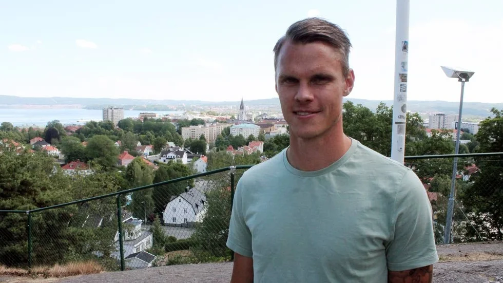 Missar resten av säsongen.