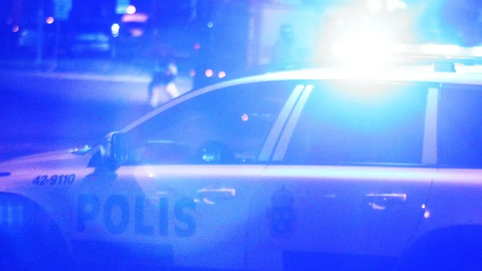 Flera personer misstänks för olika former av narkotikabrott efter en polisinsats i Mjölby på måndagen.