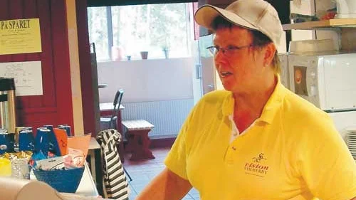Carina Fröberg har hittat tillbaka en bit i livet efter att ha drabbats av MS. Nu arbetsprövar hon ett par förmiddagar i veckan.