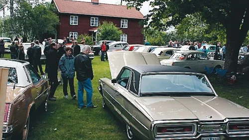 Många besökte succé festen.  Det blev ett publikrekord av sällan skådat slag, inte ens Saharplan räckte till som publikparkering.