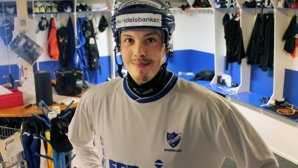 Olle Nordlund följer IFK Motala tillbaka till elitserien.