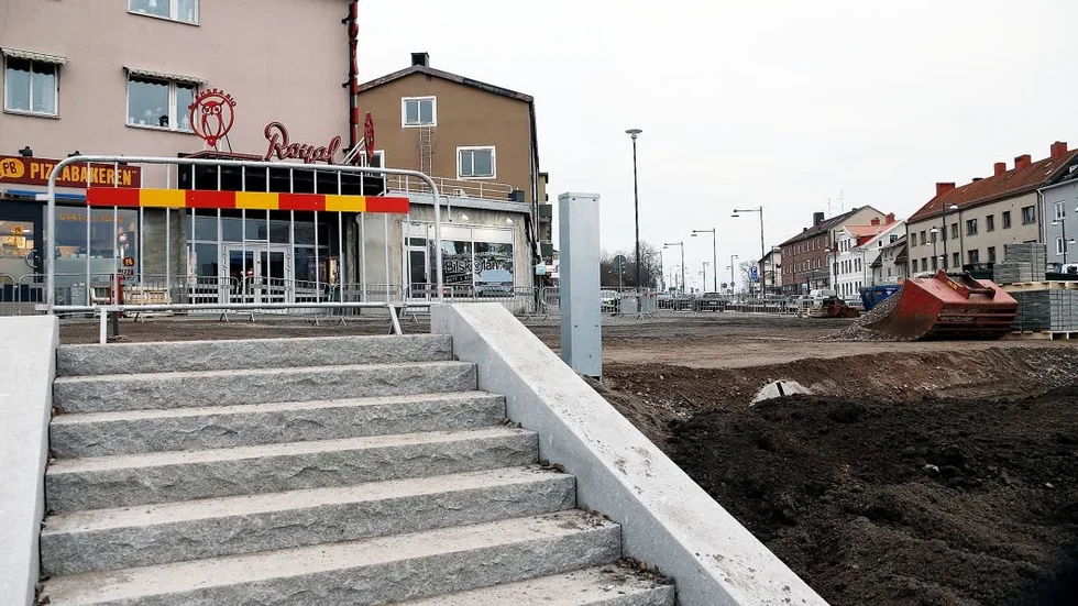 Drottningplan.
När det gäller utformningen av Drottningplan finns det flera saker att uppröras över.
