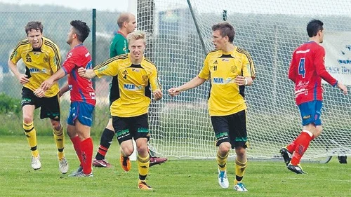 Magnus Eriksson var den som spräckte nollan när Vimmerby tog en viktig hemmaseger mot topplaget Tvååker med 3-1.