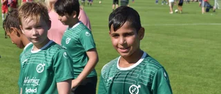 Supersnabbt mål av Mustafa
