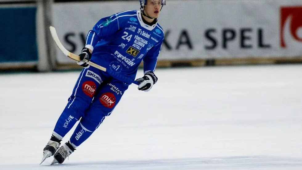 Fredrik Lönn var tillbaka på isen när IFK gästade Västerås.