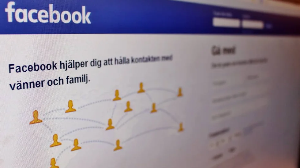 Mannen kom i kontakt med kvinnan på sociala medier.