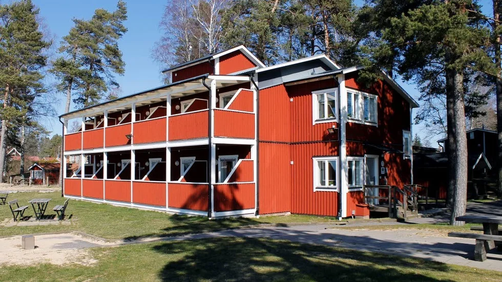Frågan om Skogsborg återvänder till kommunfullmäktige för avgörande. Alliansen tänker fortfarande sälja.