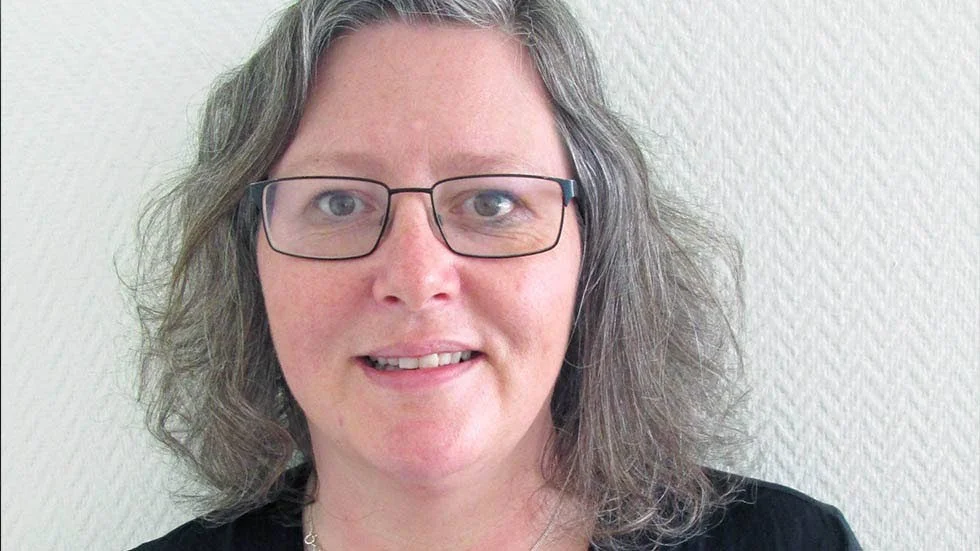 Specialistsjuksköterskan Ulrika Odelram Wiréen från Linköping har fått ta emot årets Eldsjälspris för sitt arbete inom gyncancervården.