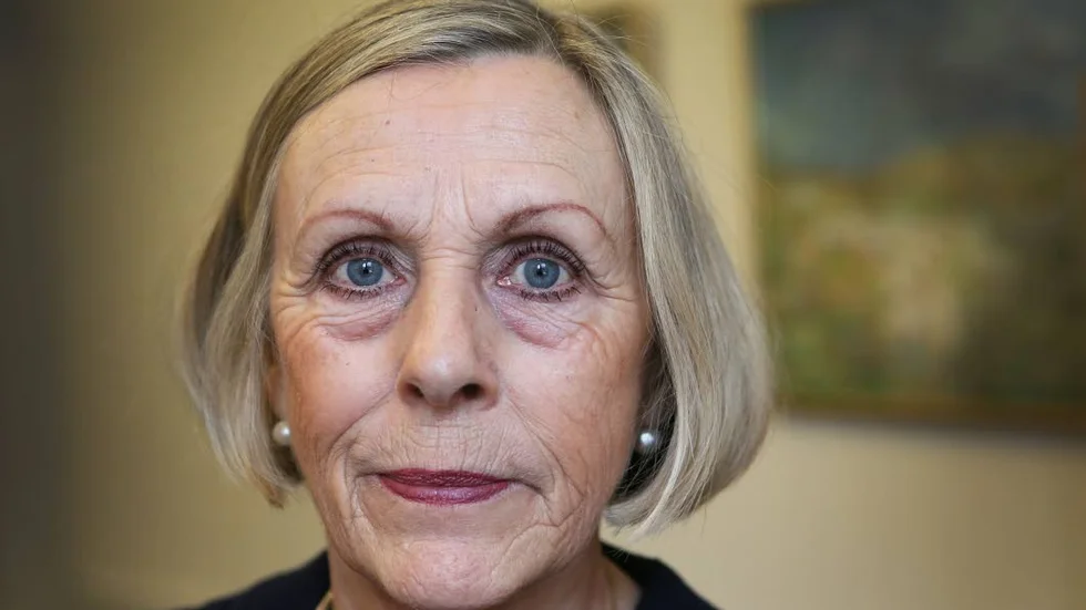 Hopp. Elisabeth Gustafsson (S) ger Mattias Täck hopp om fler assistanstimmar.
