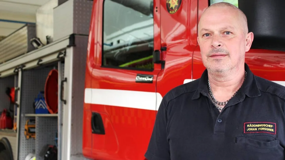 Nya bilar. Räddningschef Johan Forsgren har önskat fyra nya fordon till räddningstjänsten i Mjölby.