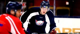Carlsson fick göra sin NHL-debut