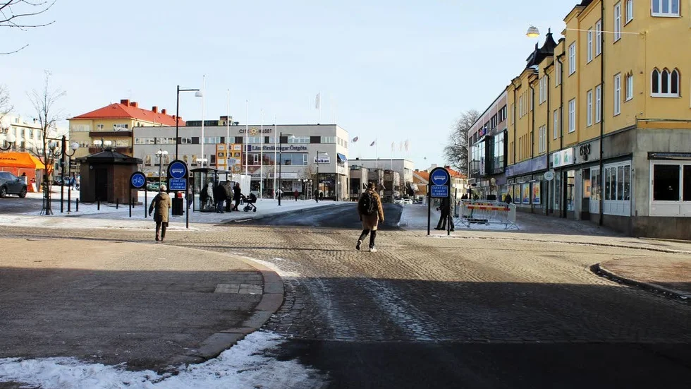 Korsningen mellan Repslagaregatan och Bispmotalagatan. Här skedde trafikolyckan.