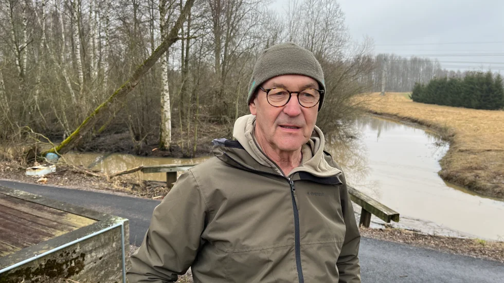 "Hade vattnet brutit igenom invallningen hade elen slagits ut för flera stora industrier", säger Lars Rydberg som bor vid Eksunds gård.