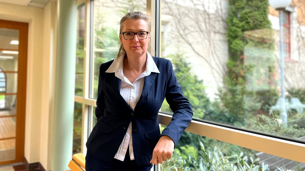 Lina Axelsson Kihlblom är chef för barn- och utbildningsförvaltningen i Eskilstuna kommun. I supersuccén "Den sista resan" hyllar hon Lars Hammar.