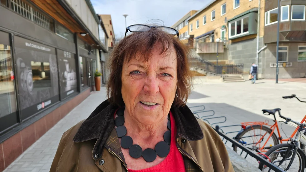 Den nya gruppledaren för Vänsterpartiet i Finspång, Ingrid Westlund, är född och uppvuxen i ett socialdemokratiskt hem. När friskolereformen kom på nittiotalet tänkte hon "Nu får jag bli Vänsterpartist".