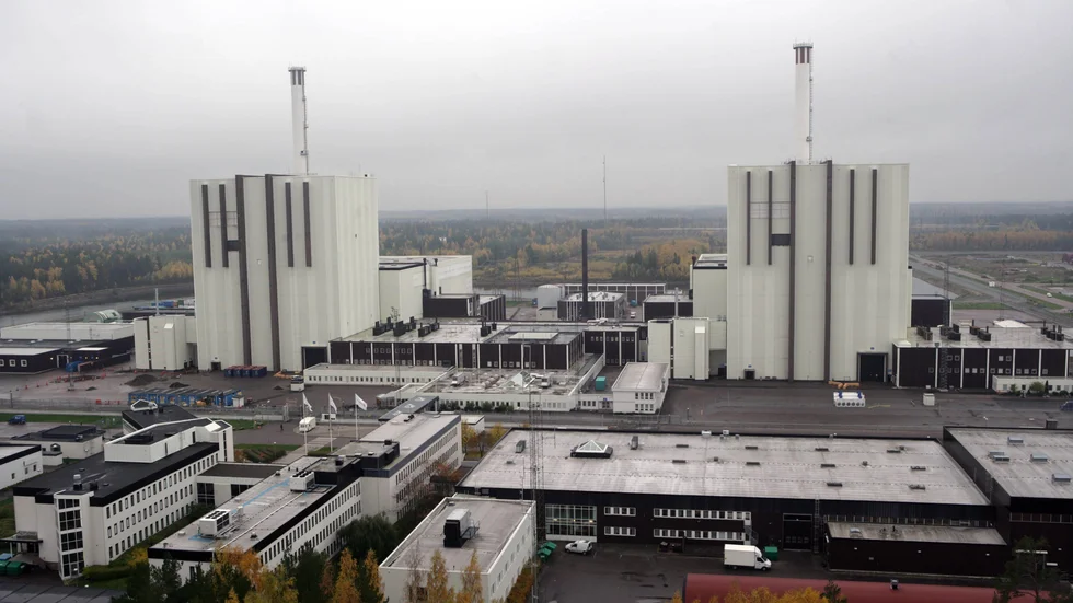 Kärnkraftverket Forsmark i Uppland. Från vänster reaktor 1 och 2. Arkivbild.