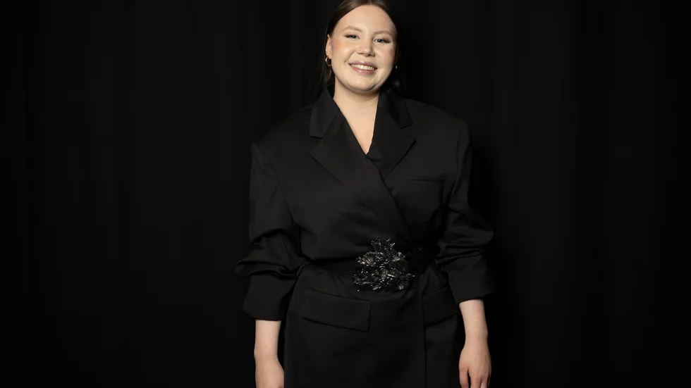 Dear Sara slutade trea med låten "The silence after you" i Melodifestivalens andra deltävling och har möjlighet att gå vidare till final.