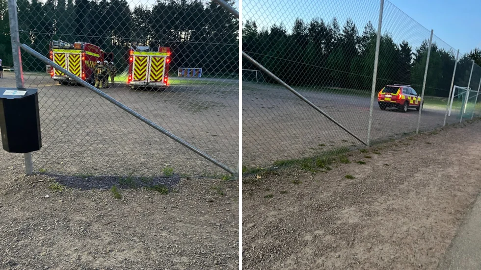 Räddningstjänsten på plats efter larm om brand nära en skola i Motala.