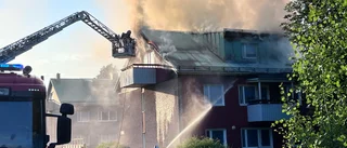 I NATT: Brand i lägenhetshus i Luleå – massivt räddningspådrag