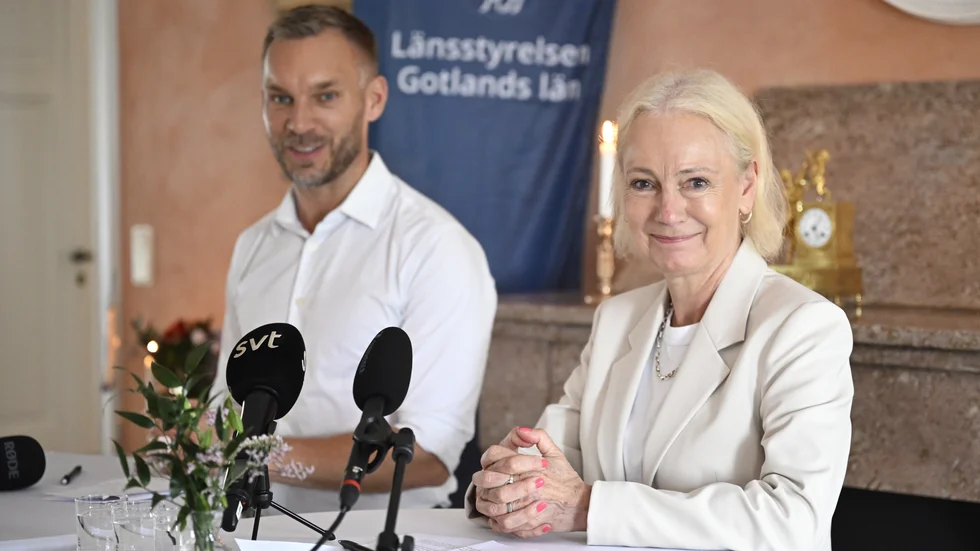 Civilminister Erik Slottner (KD) presenterar den nya landshövdingen på Gotland, Charlotte Petri Gornitzka, som därmed slutar som MSB:s generaldirektör i förtid. Hon tillträder som landshövding den 1 november 2024. 