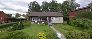 Nya ägare till villa i Enköping - 3 550 000 kronor blev priset