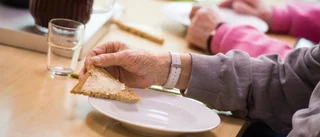 Dålig kunskap på äldreboenden om mat