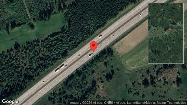 Stillastående personbil stör trafiken på E4