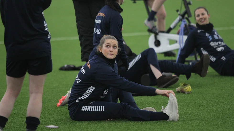 Irene Dirdal hade en skadefylld säsong med LSK Kvinner i fjol, men avslutade starkt och hoppas nu ta nästa steg i Linköping. Målet är att ta sig närmare A-landslaget.