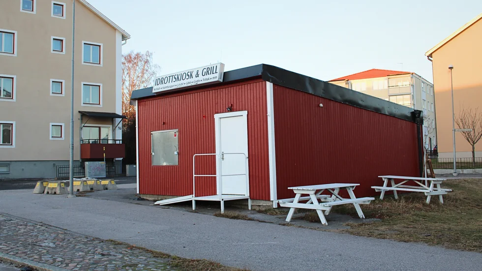 "Gula kiosken", som numera är röd.