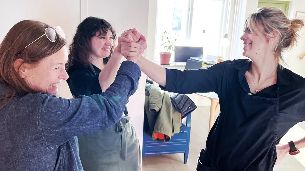 Första februari öppnar Middagsklubben för säsongen på Kafé Skedet med Anna.S mat. Sedan blir det pubkvällar, café och bak- och matlagningskurser. "Nu är det bara fantasin sätter stopp", säger Anne Bergström. Emma Bergström och Anna Skog instämmer.