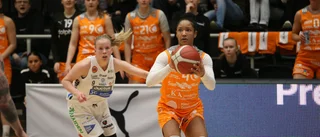 Vi ska skatta oss lyckliga – hon ska inte spela i ligan 