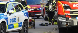 En person till sjukhus – efter lägenhetsbrand i Nyköping