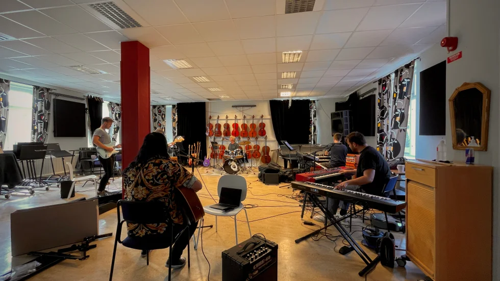 Mur'n repar en sista gång innan finalkonserten.