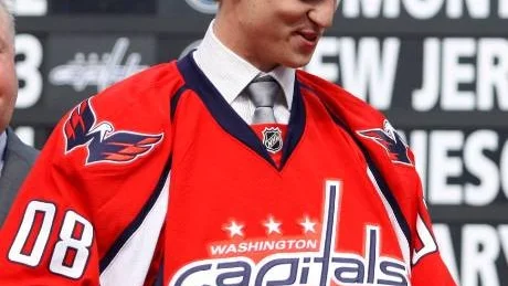 2008. För fyra år sedan valdes Anton Gustafsson som nummer 21 i NHL-draftens förstarunda av Washington Capitals.Foto: Fred Chartrand