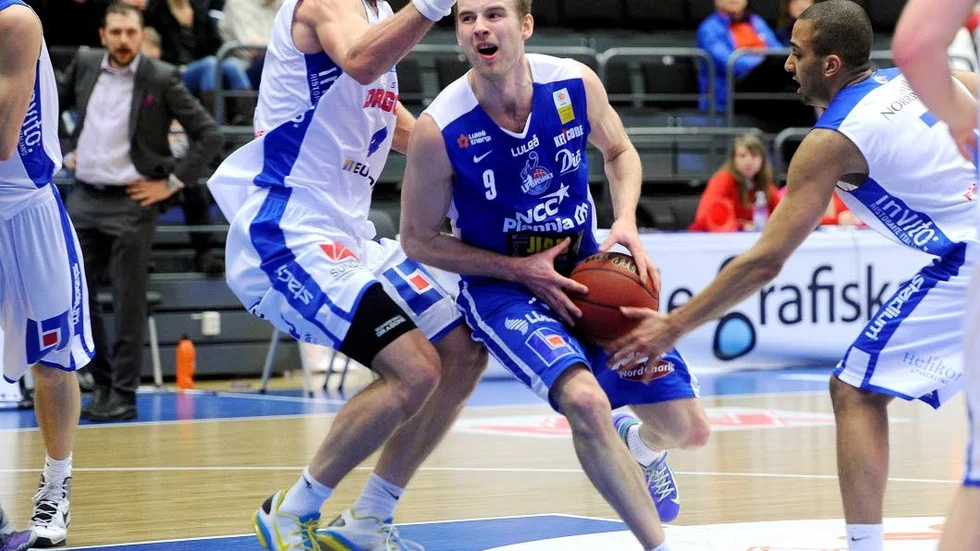 Christopher Ryan, LF Basket.